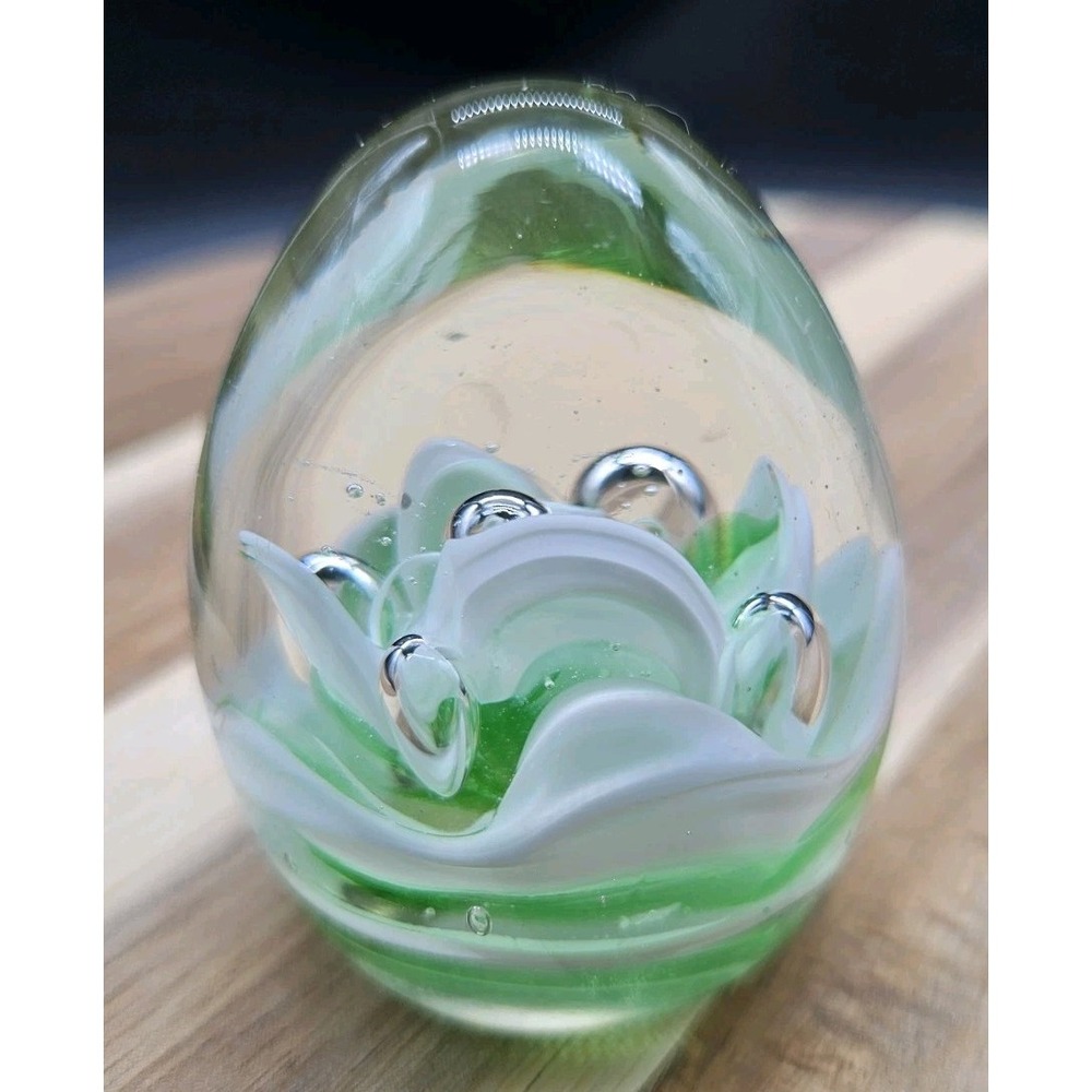 Vintage Art Glass Oval Paperweight White Flower Pale Green With Bubbles